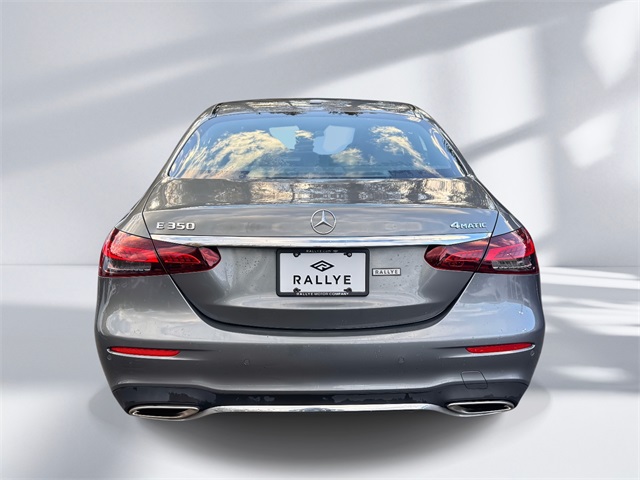 2022 Mercedes Benz E 350 4MATIC photo 4