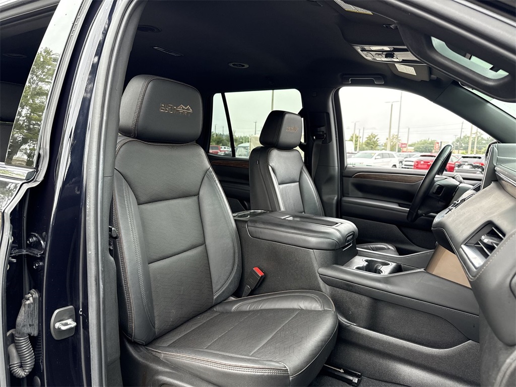 2021 Chevrolet Tahoe High Country photo 24