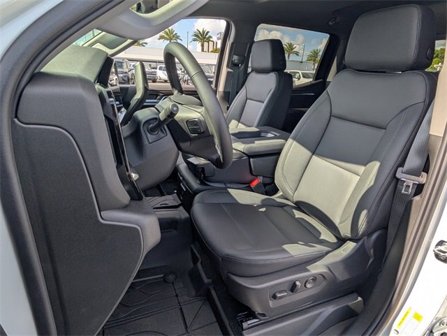 2026 Chevrolet Silverado 1500 photo 4