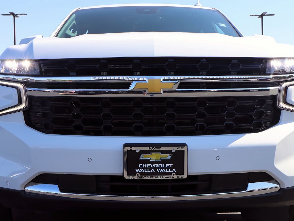 2024 Chevrolet Suburban 1500 LS photo 24