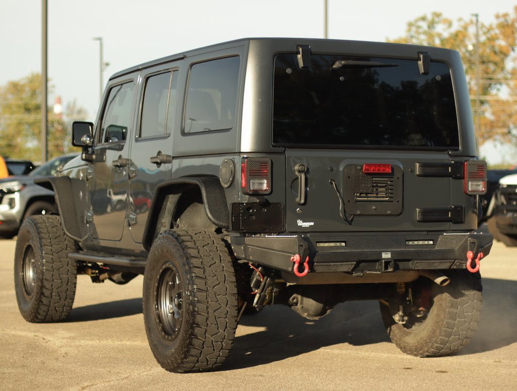 2016 Jeep Wrangler Unlimited Rubicon photo 5