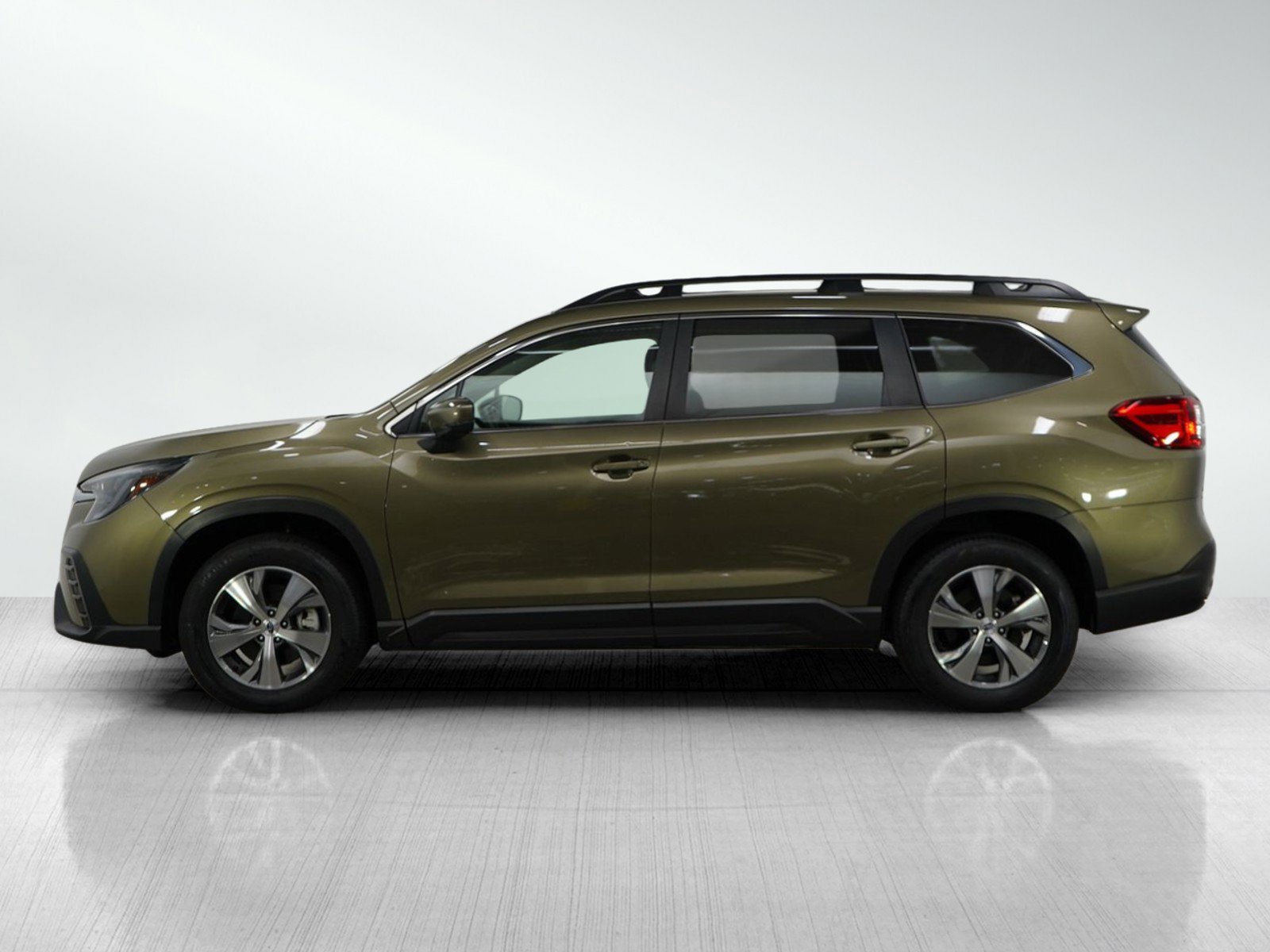 Used 2024 Subaru Ascent Premium with VIN 4S4WMAED2R3449168 for sale in Burnsville, Minnesota