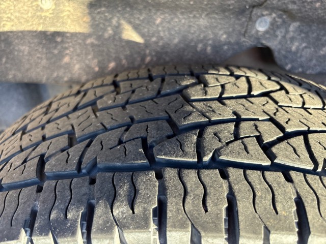 Used 2019 Silver Ice Metallic Chevrolet Work Truck image 15