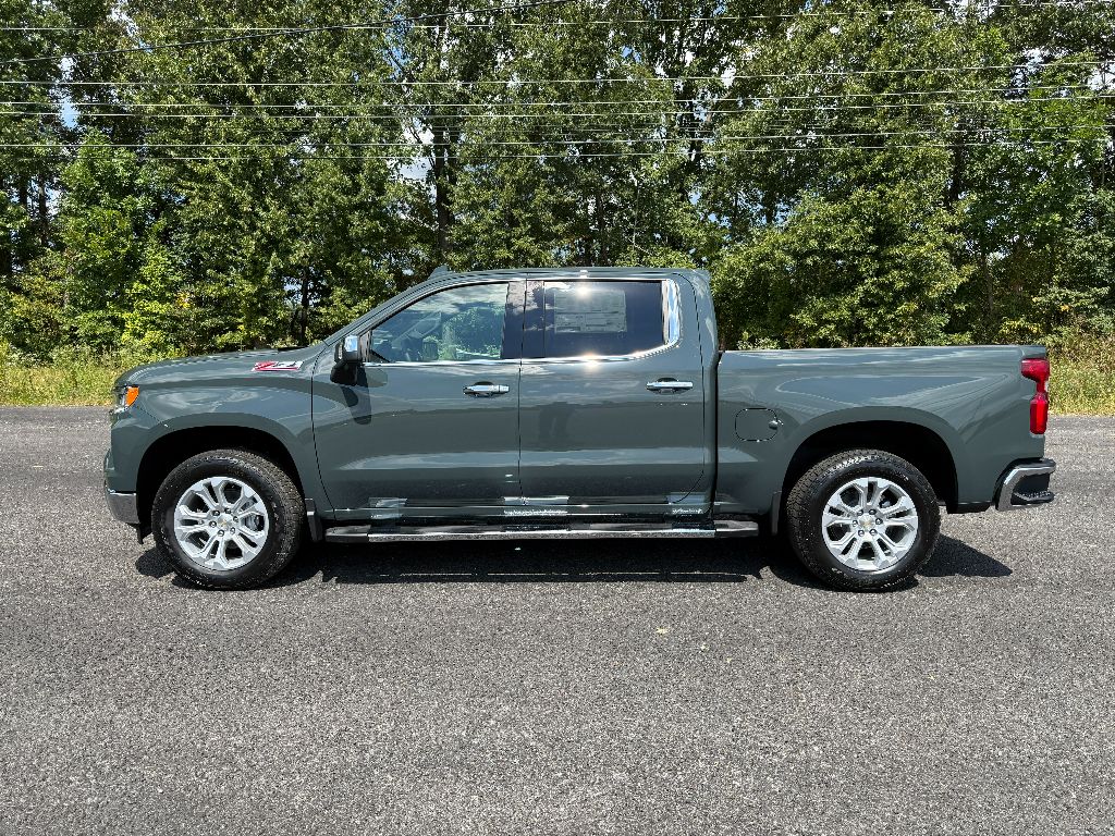 2026 Chevrolet Silverado 1500 LTZ photo 4
