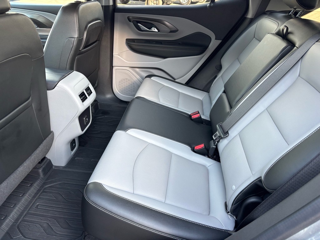 2024 Gmc Terrain SLT photo 8