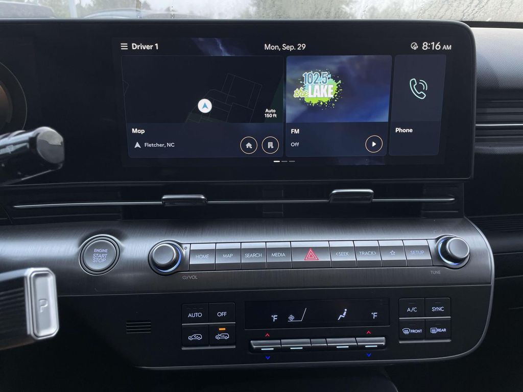 2025 Hyundai Kona Limited photo 15