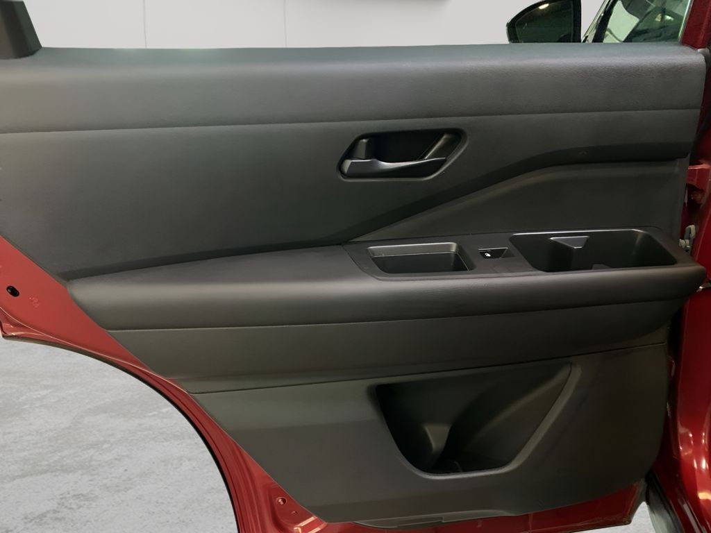 2023 Nissan Pathfinder Rock Creek photo 13
