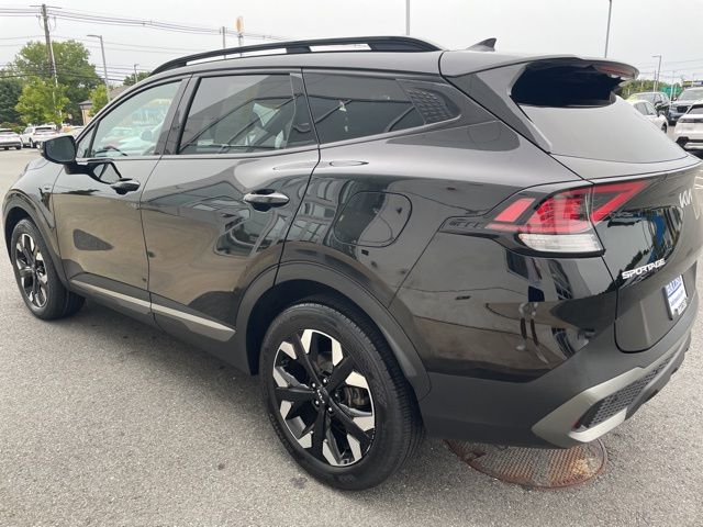 2023 Kia Sportage X-Line photo 2