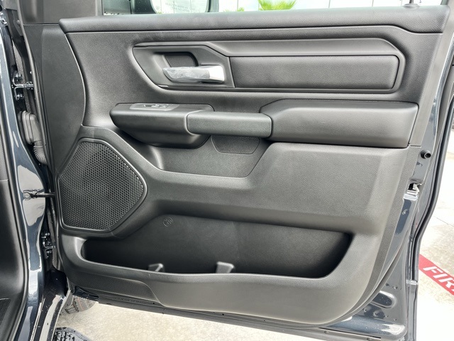 2025 Ram 1500 Tradesman photo 23