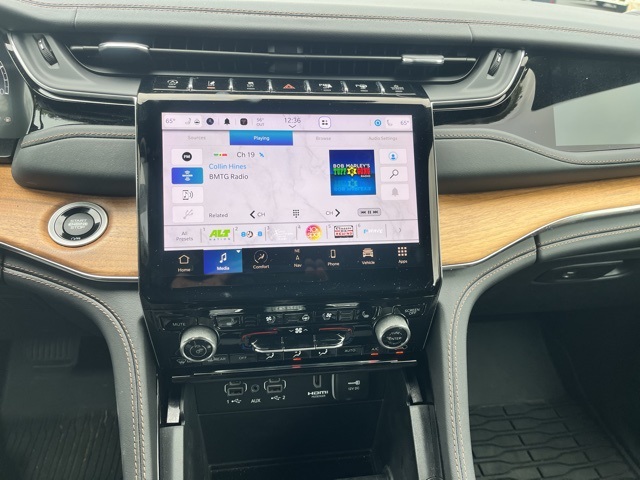 2024 Jeep Grand Cherokee L Summit photo 20