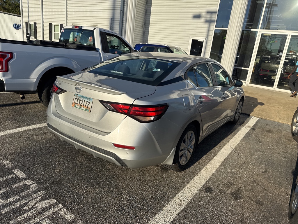 2022 Nissan Sentra S photo 4