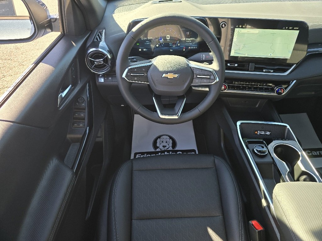 2026 Chevrolet Equinox LT photo 3