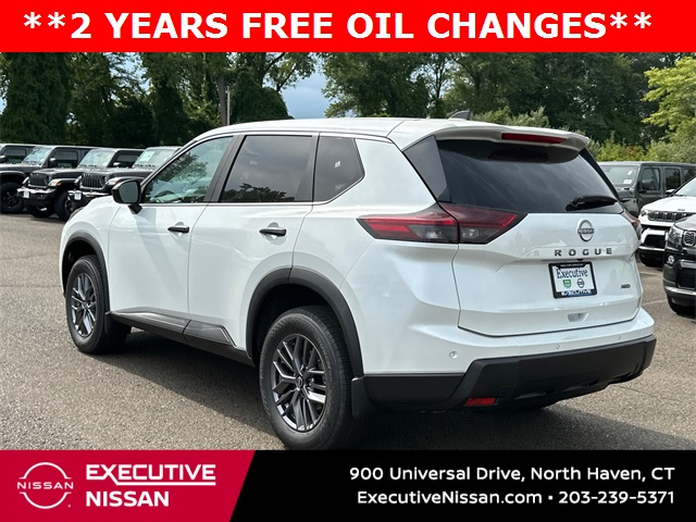 2025 Nissan Rogue S photo 2