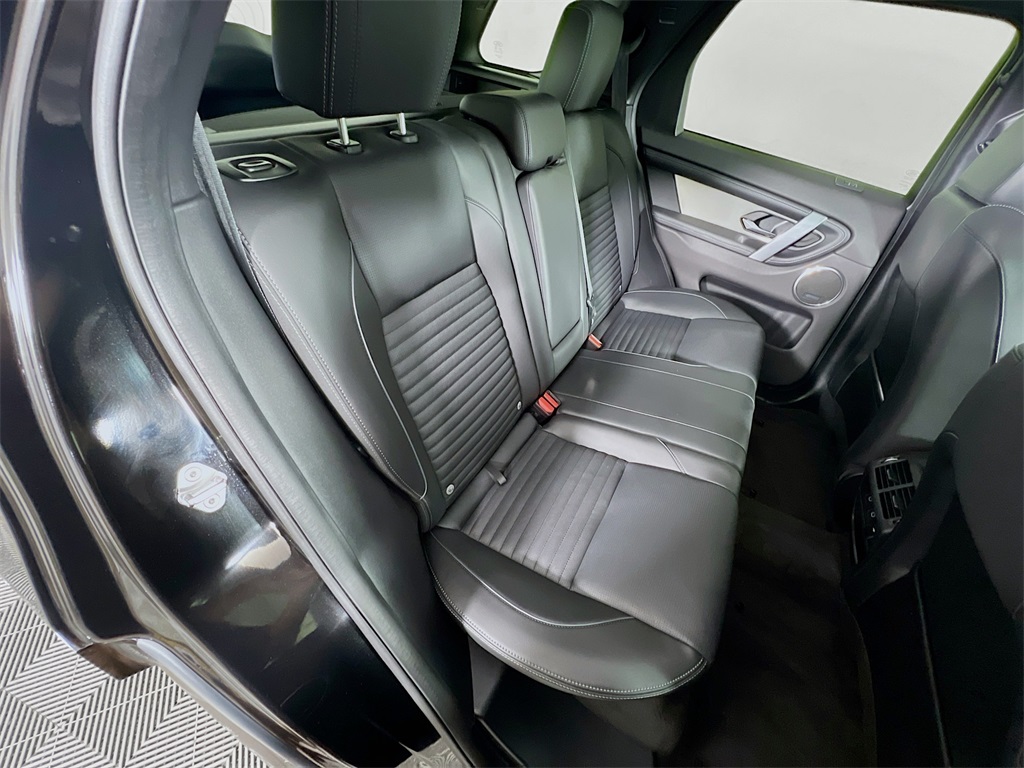 2025 Land Rover Discovery Sport Dynamic SE photo 25