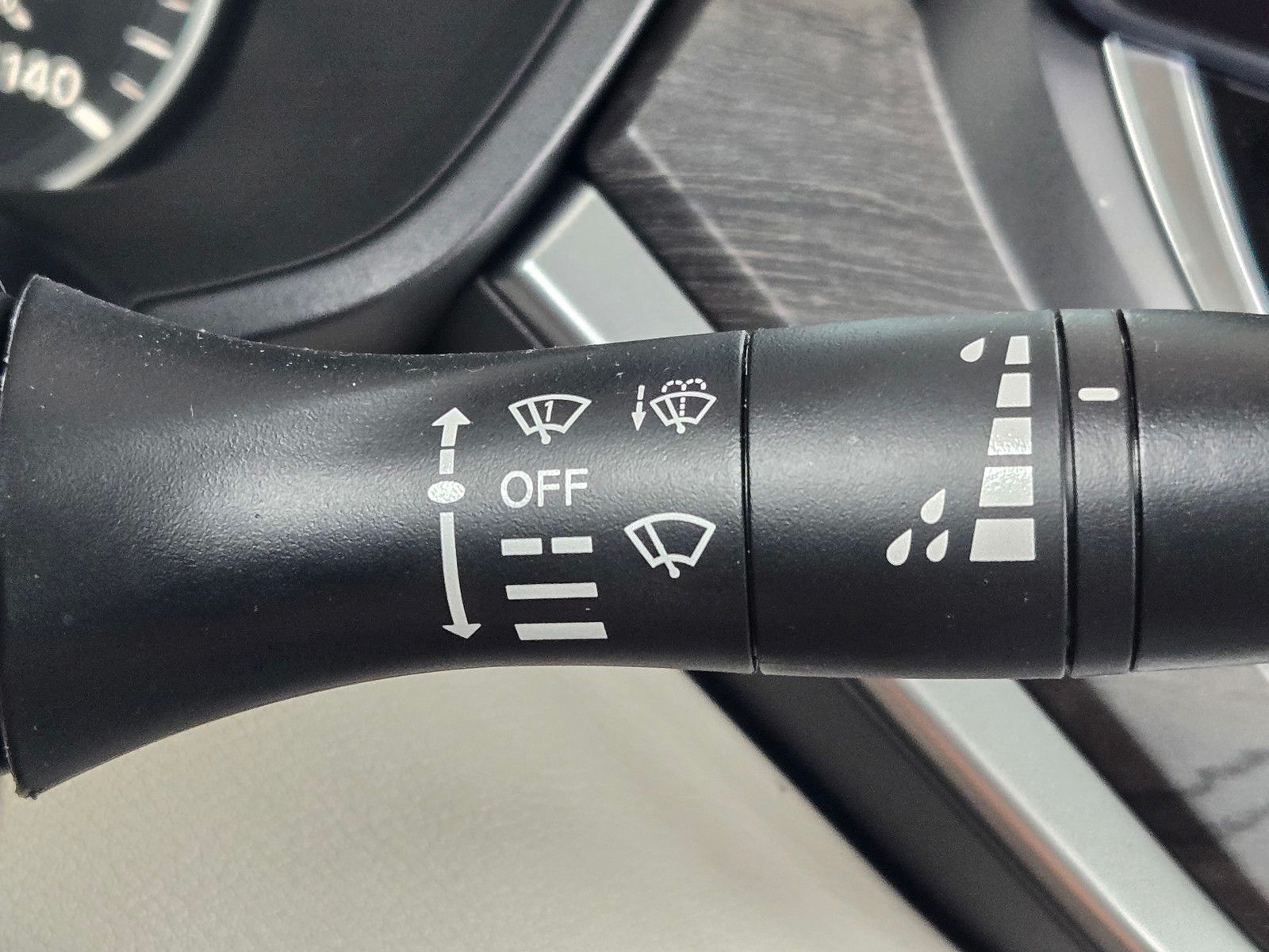 2024 Nissan Altima 2.5 SL photo 23