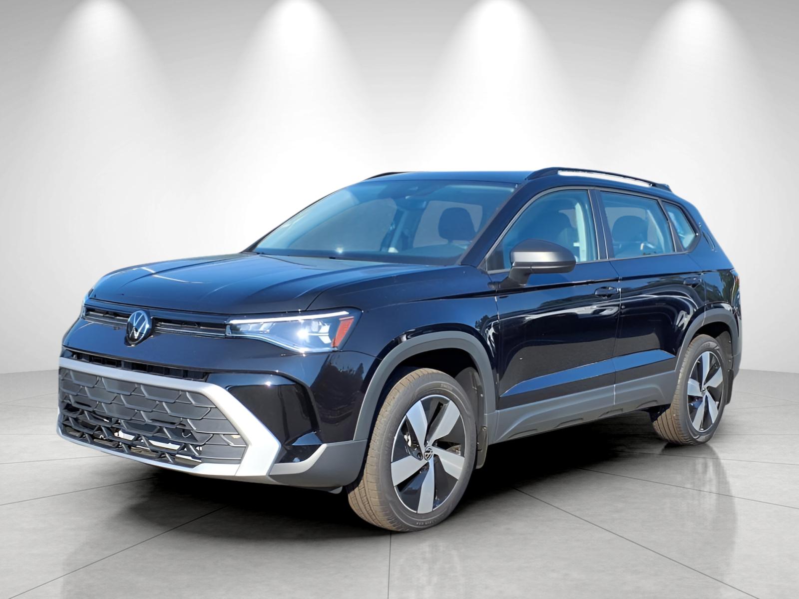 2025 Volkswagen Taos S's photo