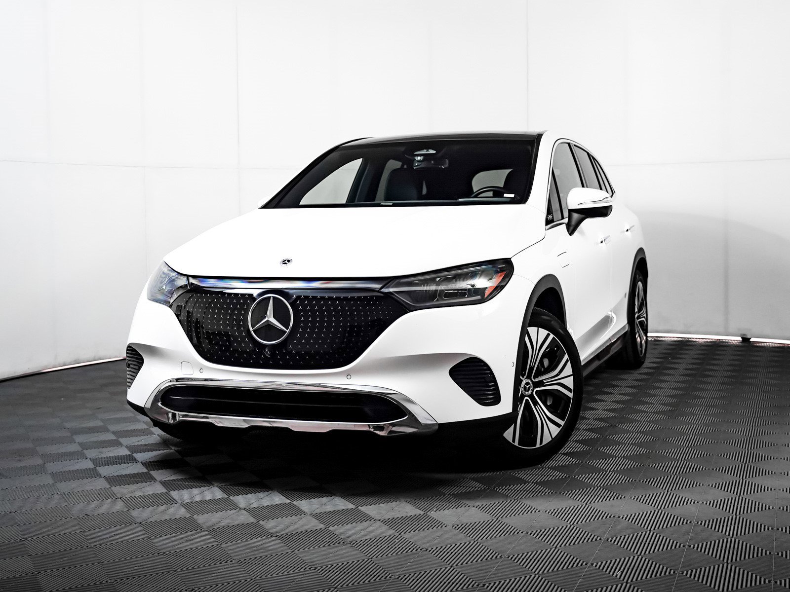 2023 Mercedes-Benz EQE SUV Base