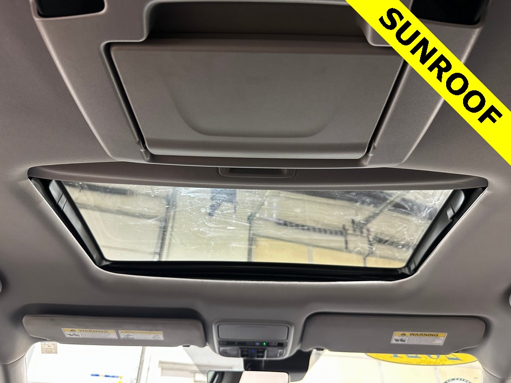 2021 Honda Pilot Touring photo 24