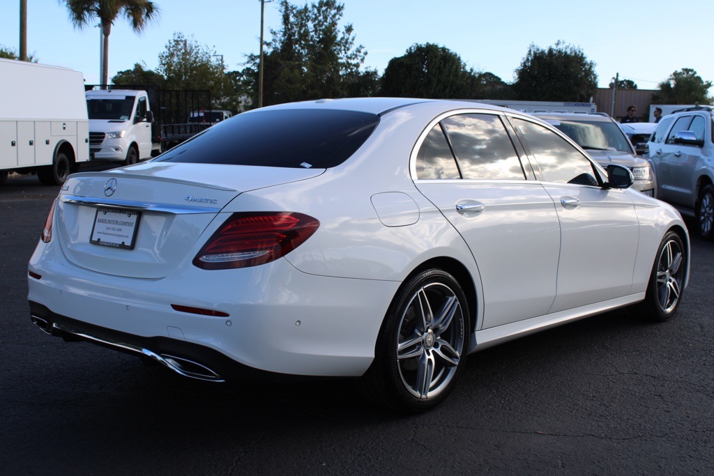 2017 Mercedes Benz E 300 4MATIC Sedan photo 6