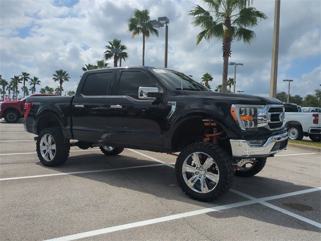 2023 Ford F-150 XLT photo 2