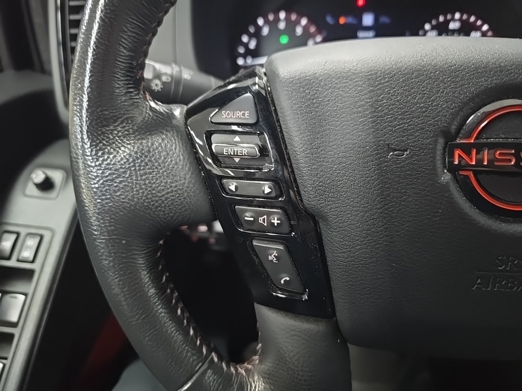 2022 Nissan Frontier PRO-4X photo 17