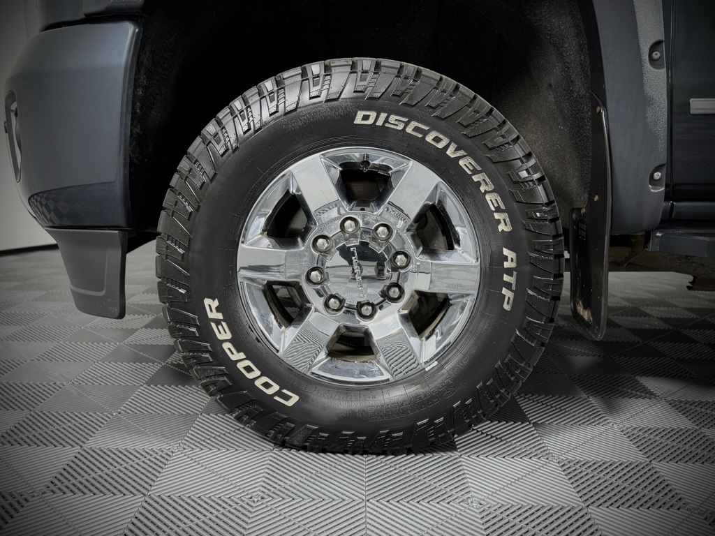 2019 Gmc Sierra HD Denali photo 15