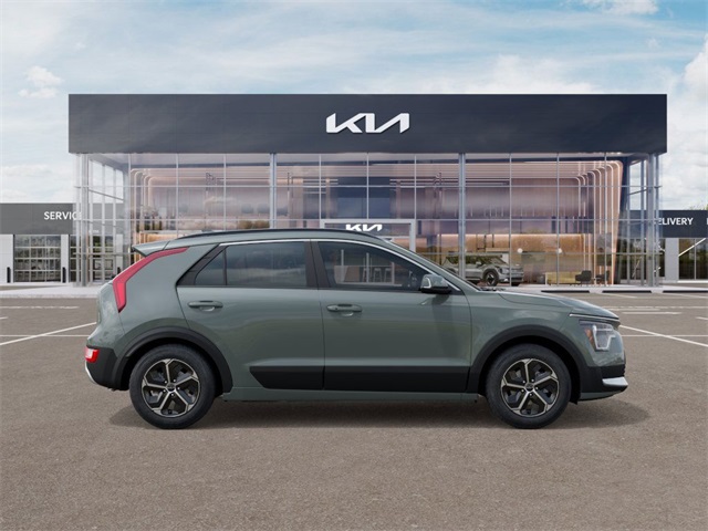 2025 Kia Niro EX photo 6