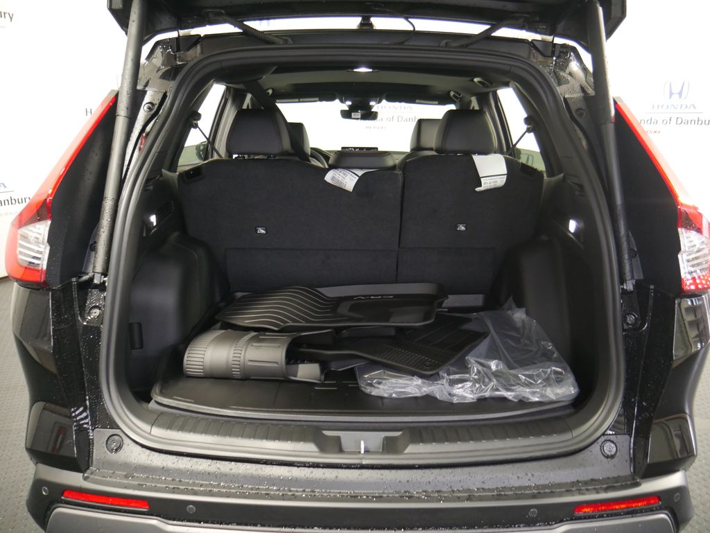2026 Honda CR-V Sport Touring Hybrid photo 6