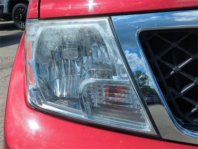 2018 Nissan Frontier SV photo 8