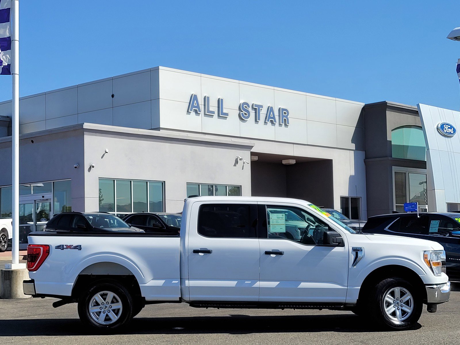 2022 Ford F-150 XLT photo 3