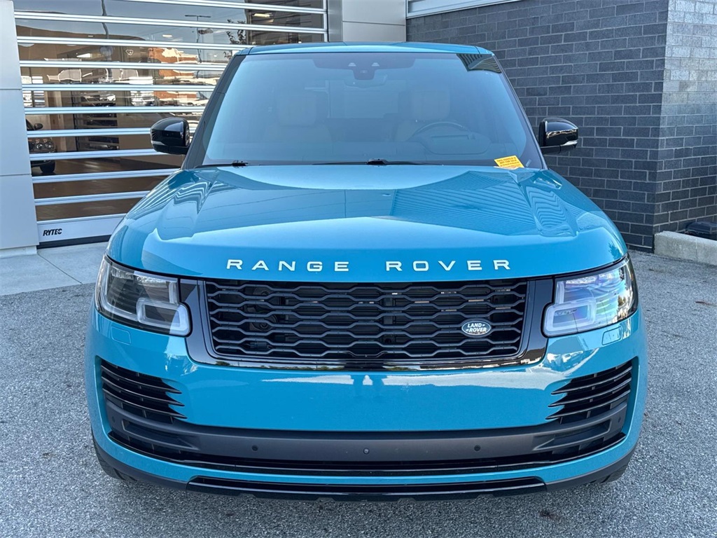 2021 Land Rover Range Rover photo 3