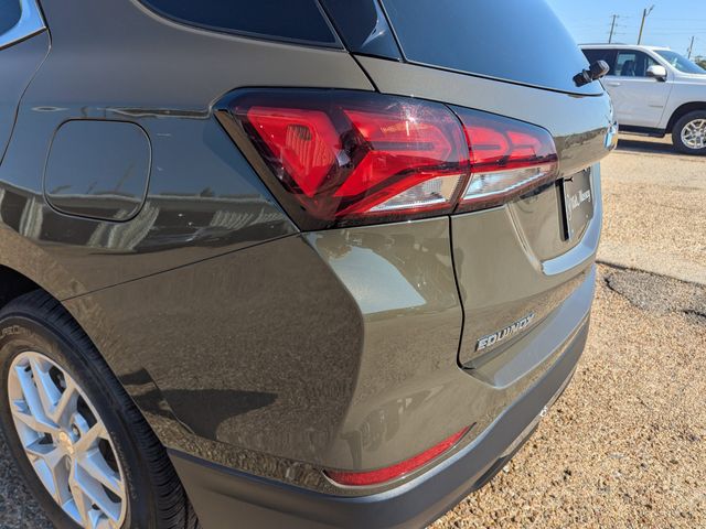 2023 Chevrolet Equinox LT photo 12
