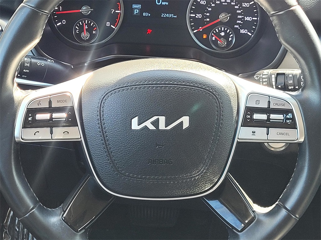 2022 Kia Telluride LX photo 24