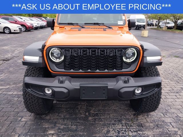 2025 Jeep Wrangler Willys photo 4