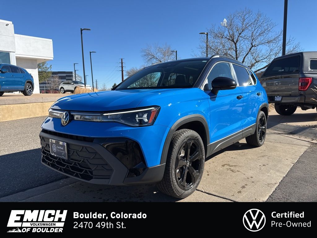 2025 Volkswagen Taos SE Black