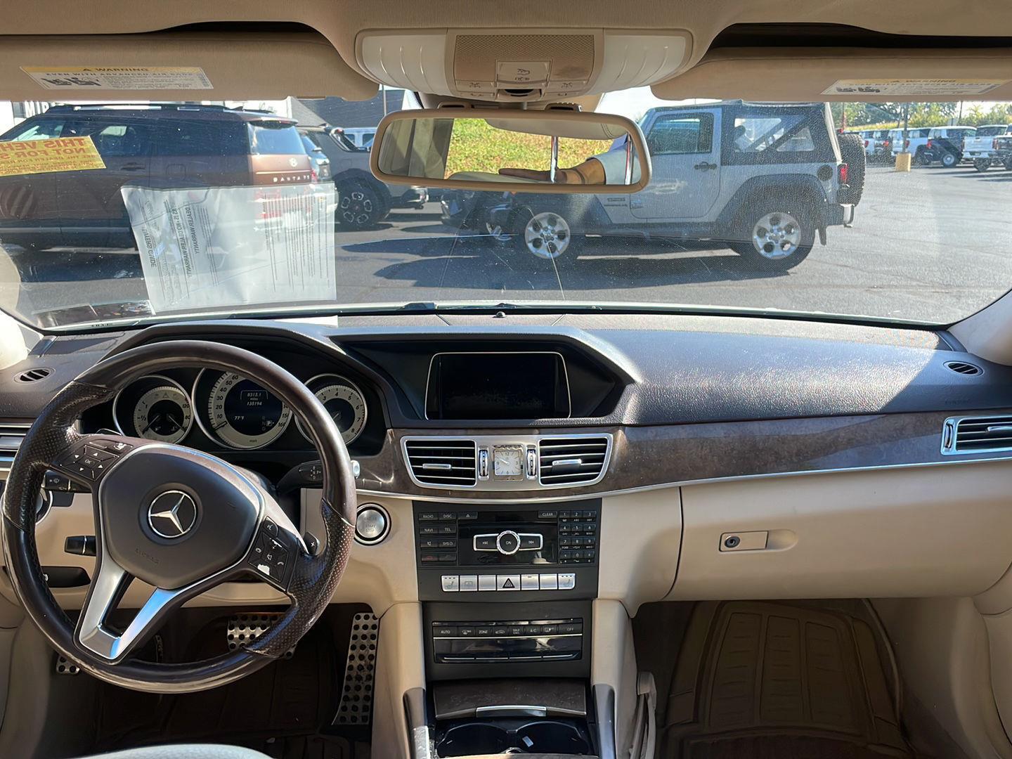 2015 Mercedes Benz E 350 Sport photo 9