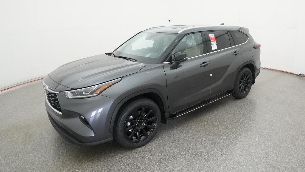2025 Toyota Highlander Limited's photo
