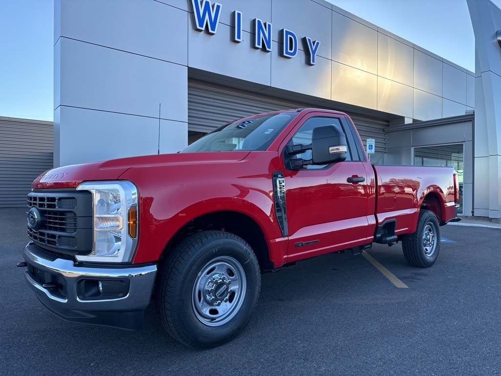 2026 Ford F-250 Super Duty XL's photo