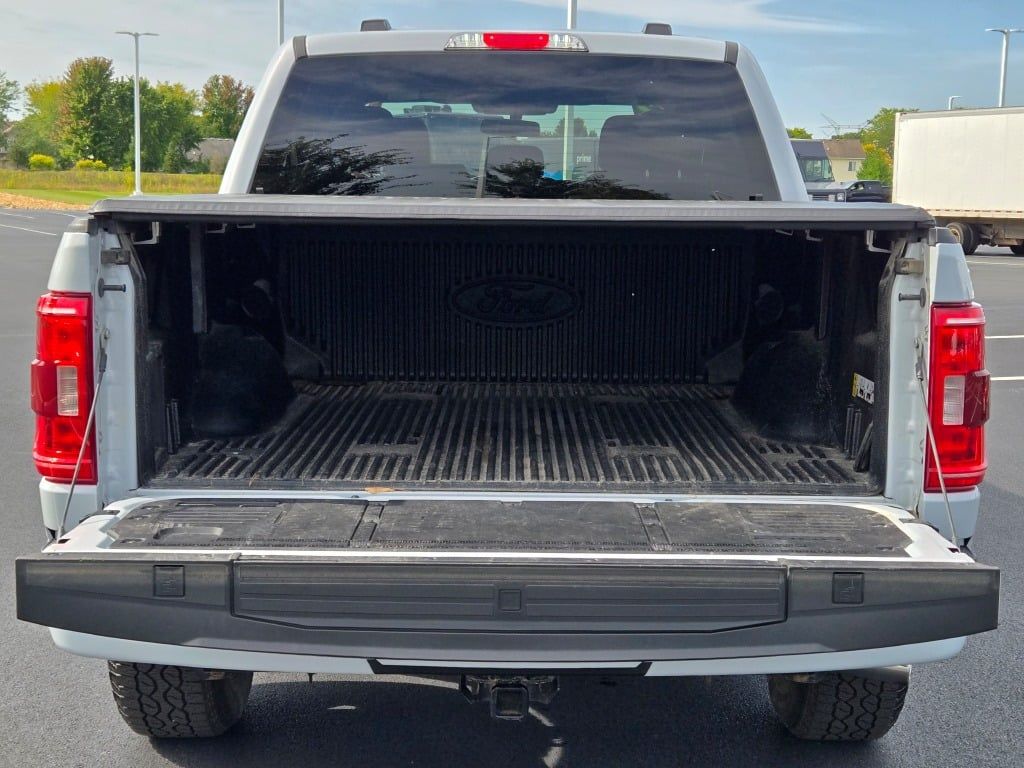 2022 Ford F-150 XLT photo 13