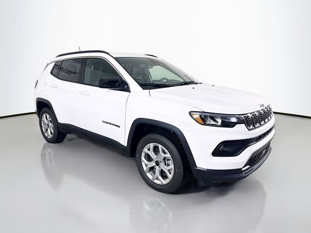 2026 Jeep Compass Latitude's photo