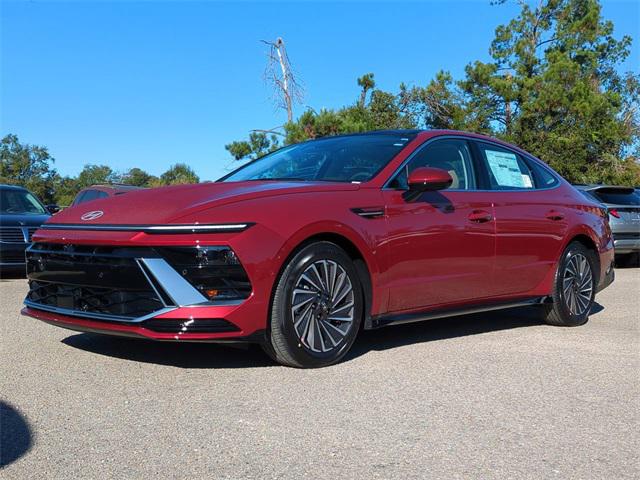 2026 Hyundai Sonata Hybrid Limited photo 2