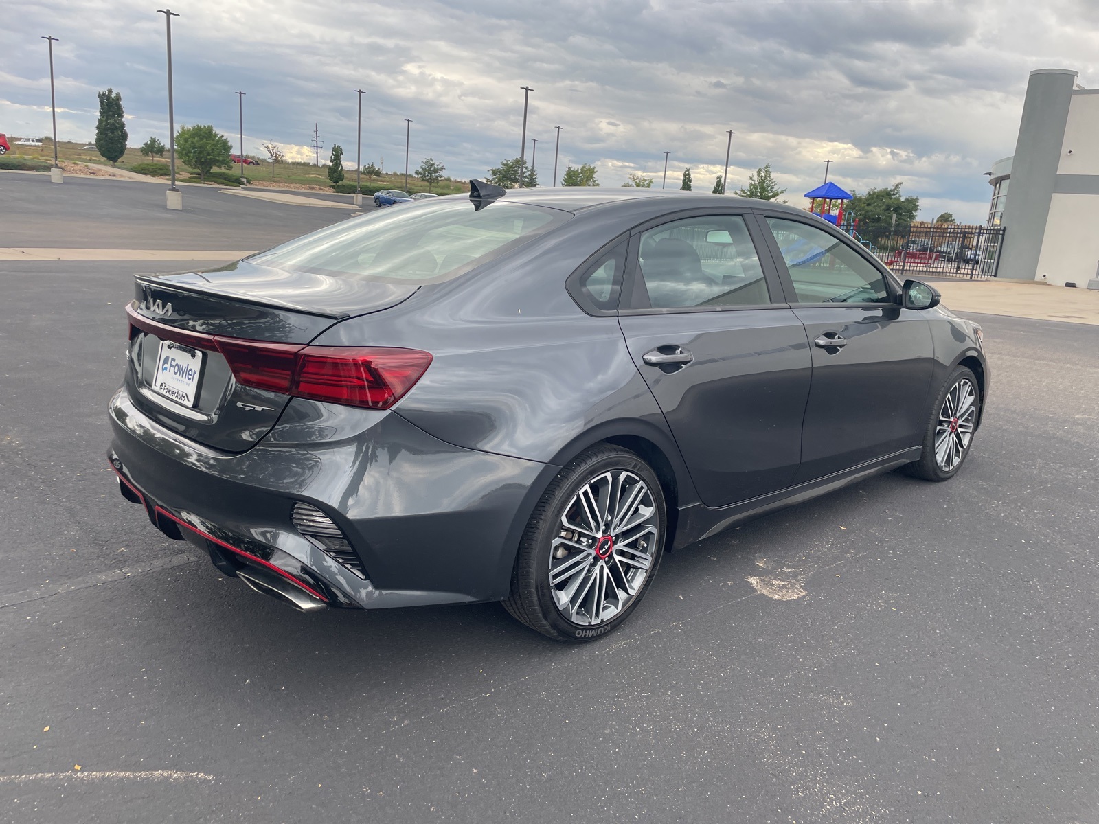 2023 Kia Forte GT photo 4