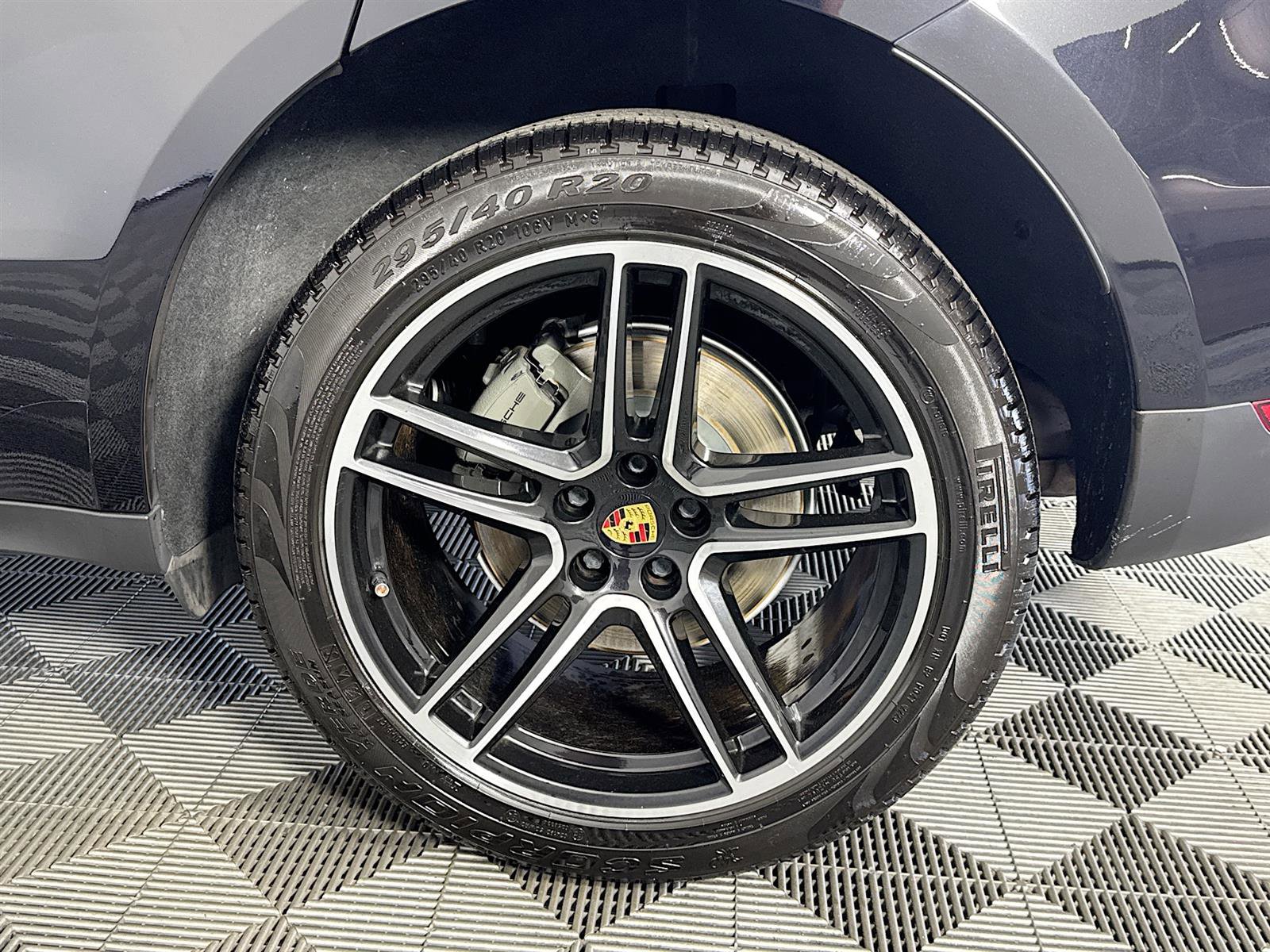 2021 Porsche Macan S photo 29