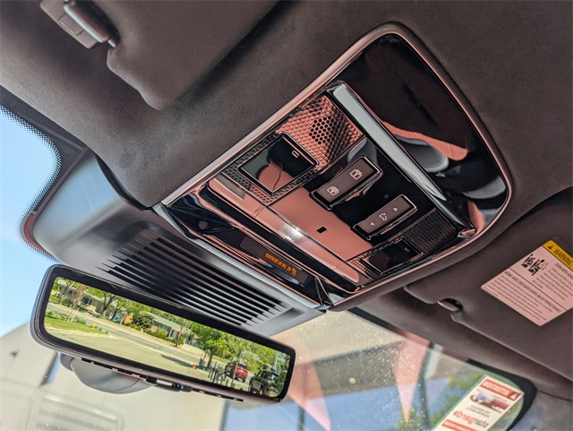 2025 Land Rover Range Rover Sport photo 13