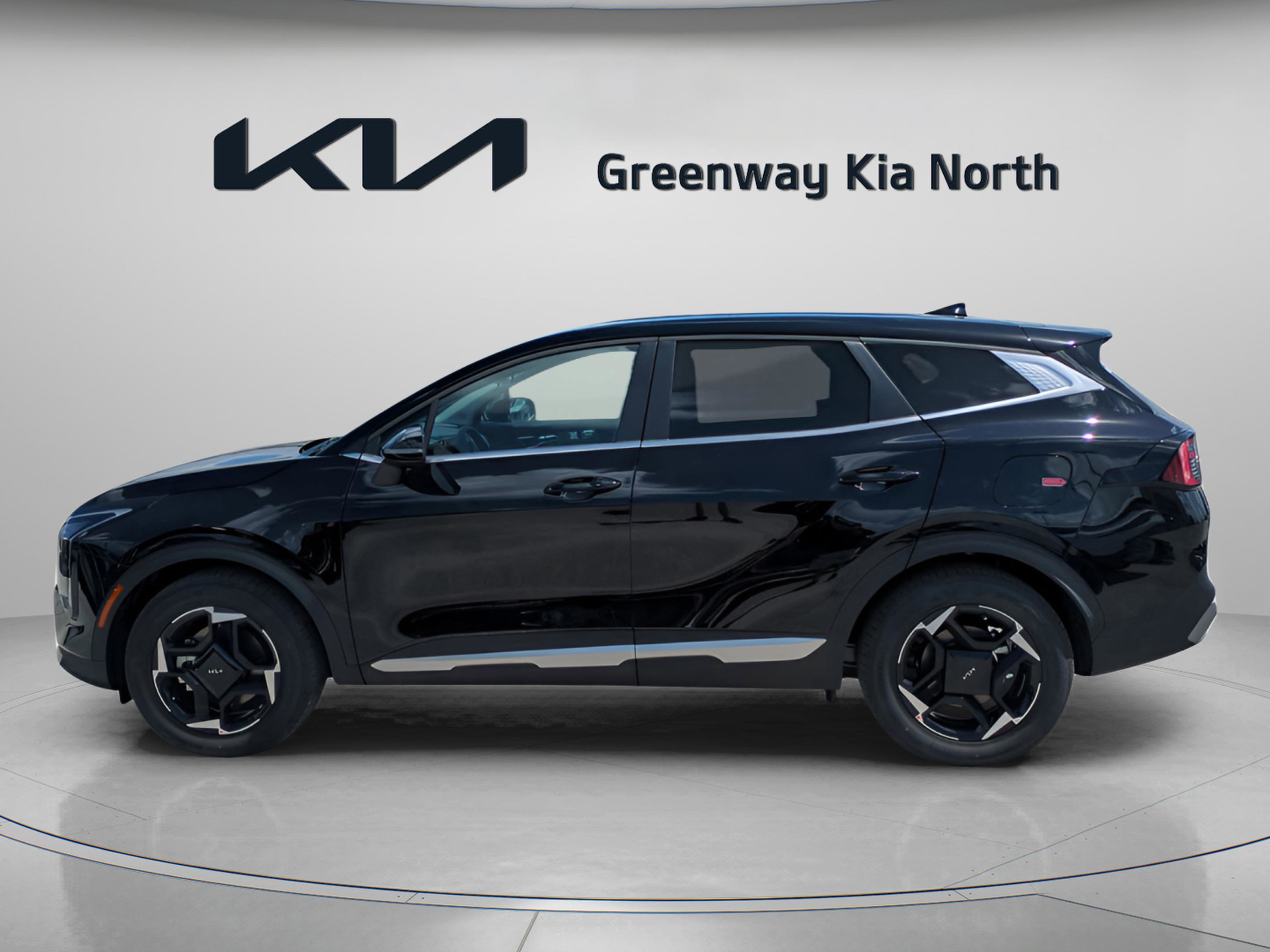 2026 Kia Sportage EX photo 2