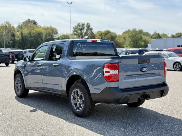 2025 Ford Maverick XLT photo 9