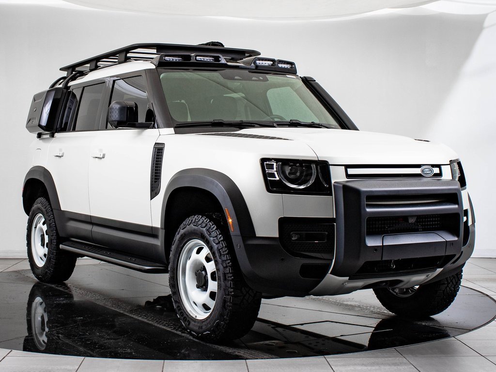 2024 Land Rover Defender 110 S photo 11
