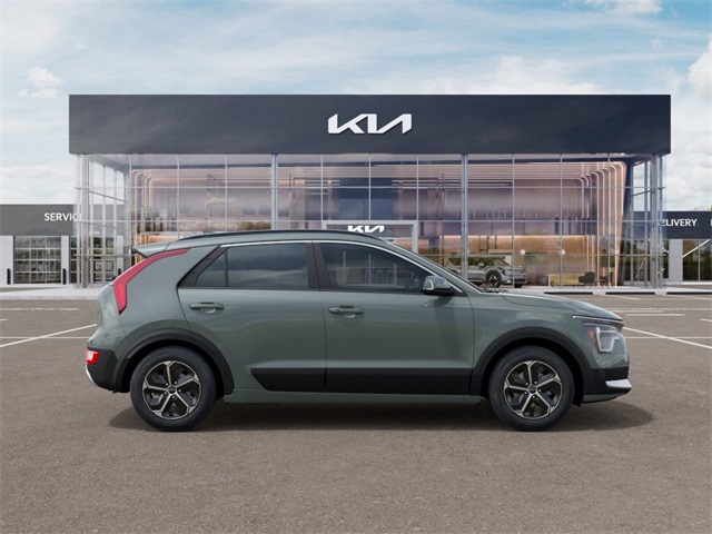 2025 Kia Niro EX photo 7