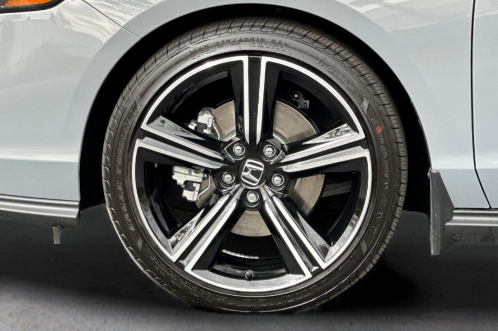 2025 Honda Accord Hybrid Sport photo 31