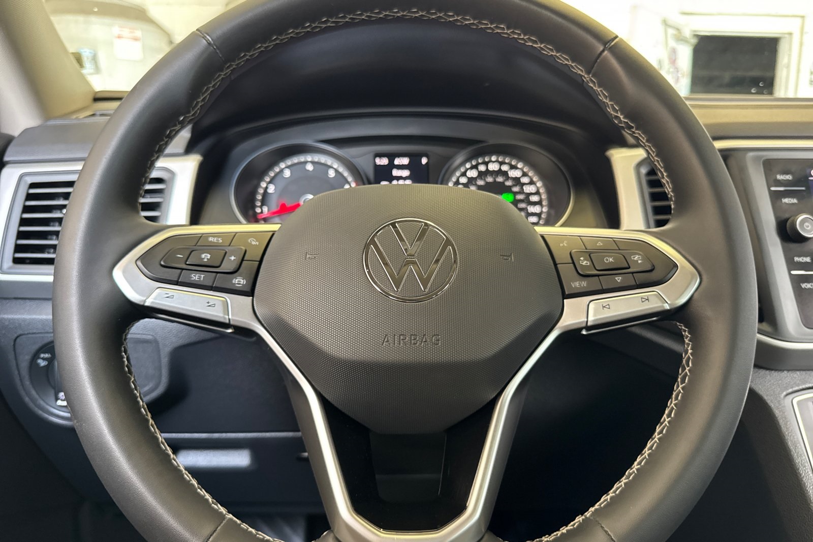 2021 Volkswagen Atlas V6 SE Technology photo 22